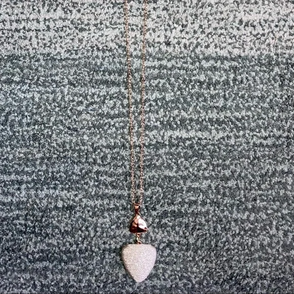 Triangular Thread Wrapped Pendant Necklace - Picture 3 of 4